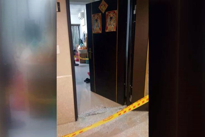 醫師疑欠債想不開 一家三口陳屍家中