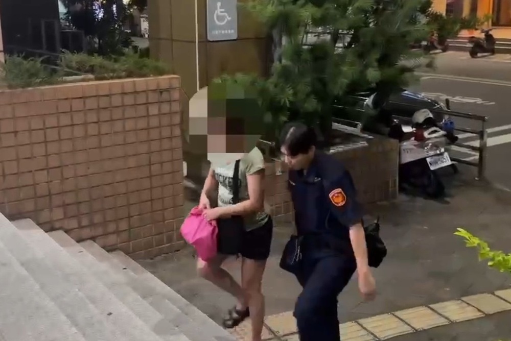 假購物真偷竊 以車追人循線逮43歲女涉竊