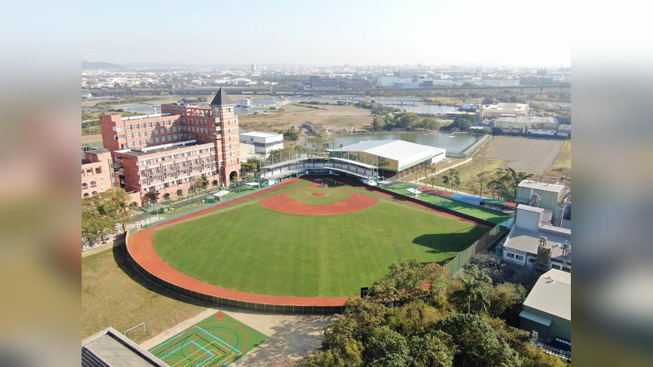 快新聞／高雄巨蛋球場真的來了？傳台鋼雄鷹與「關鍵人物」達成10年共識