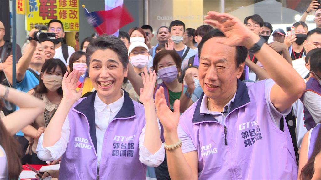 藍黨中央對面掛郭看板　黃士修：朱主席小心別同框