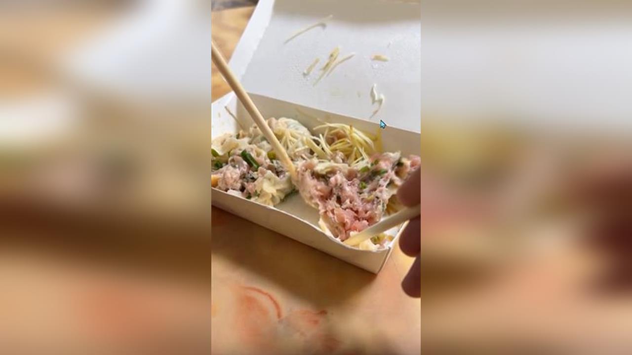 台中湯包「一分熟」腥味衝腦門　民眾吞下肚掛急診、店家致歉願賠償