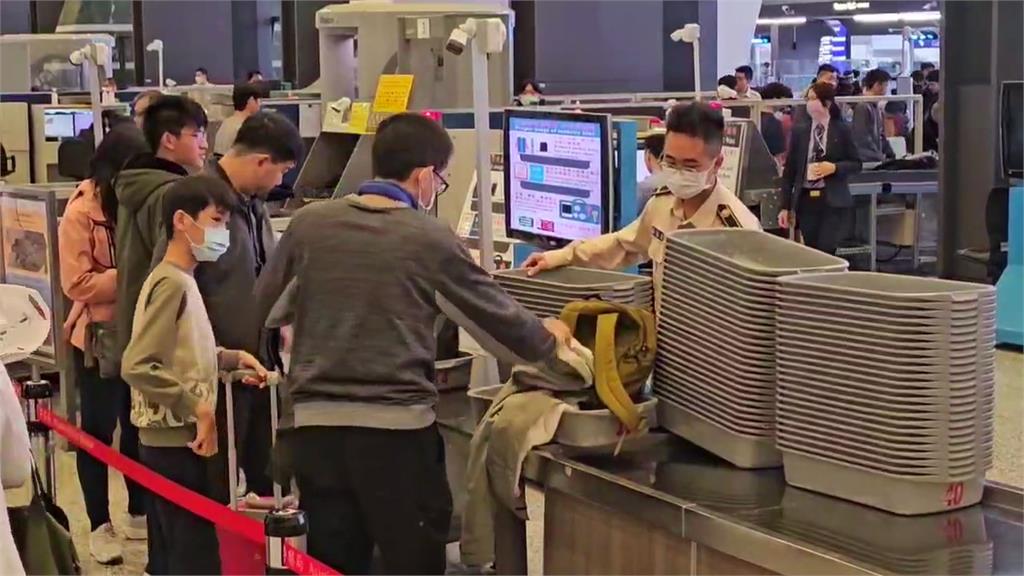 國人瘋出國！春節倒數怕安檢塞車　桃機航警加派人力