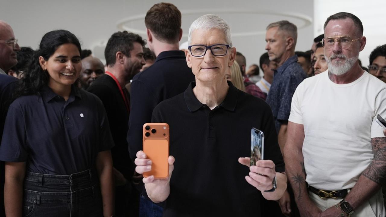快新聞/不必賣腎!無懼關稅衝擊 蘋果iPhone17維持i16同價格「搶市佔」