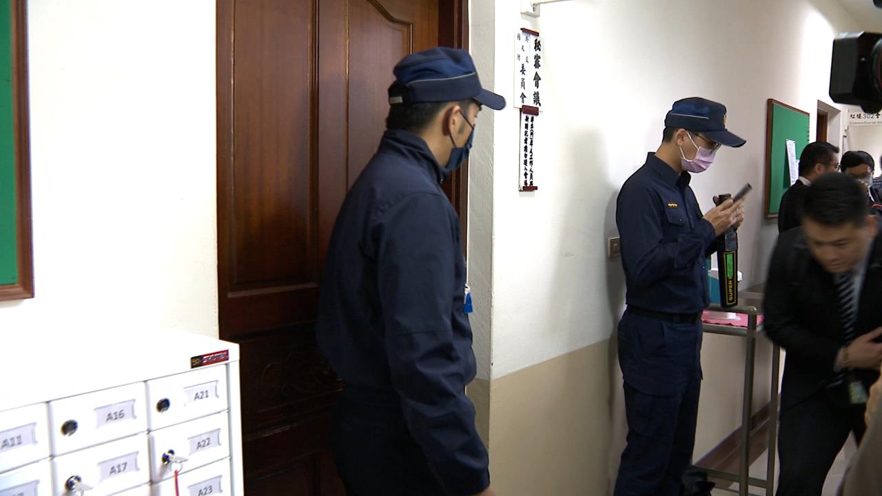 鄭麗文「弱勢」受最高規格接待？學者曝國民黨卡軍購關鍵原因