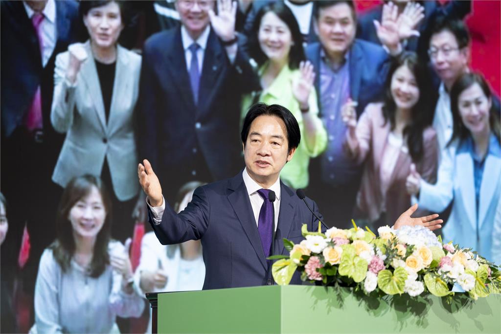 快新聞／最新民調出爐！賴清德執政滿意度衝破5成　民進黨好感度領先藍白
