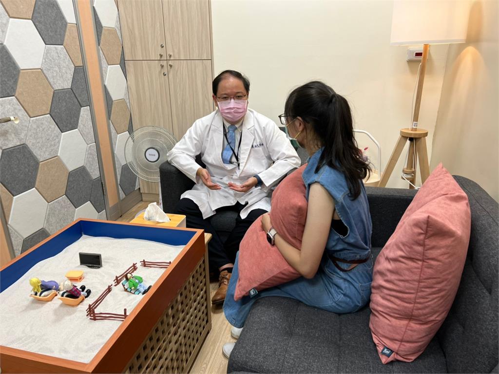 前桃園衛生局副局長蘇柏文加入部桃團隊　提供多元性別友善身心共照門診