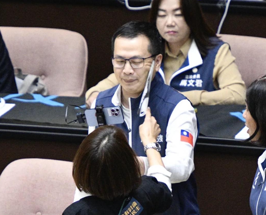 快新聞／打羅智強耳光被判賠20萬　邱議瑩將提上訴：對抗惡人我奉陪到底