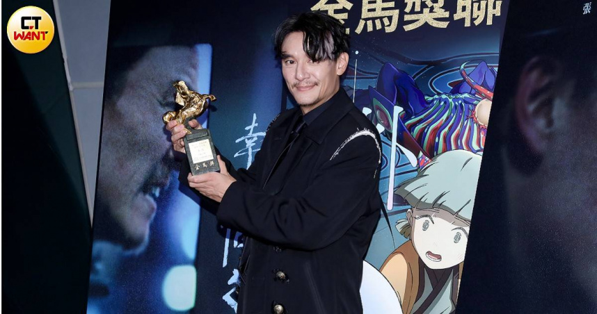 金馬62/影帝張震跑3間廟得幸運物帶來好運 得獎後最想好好睡個覺