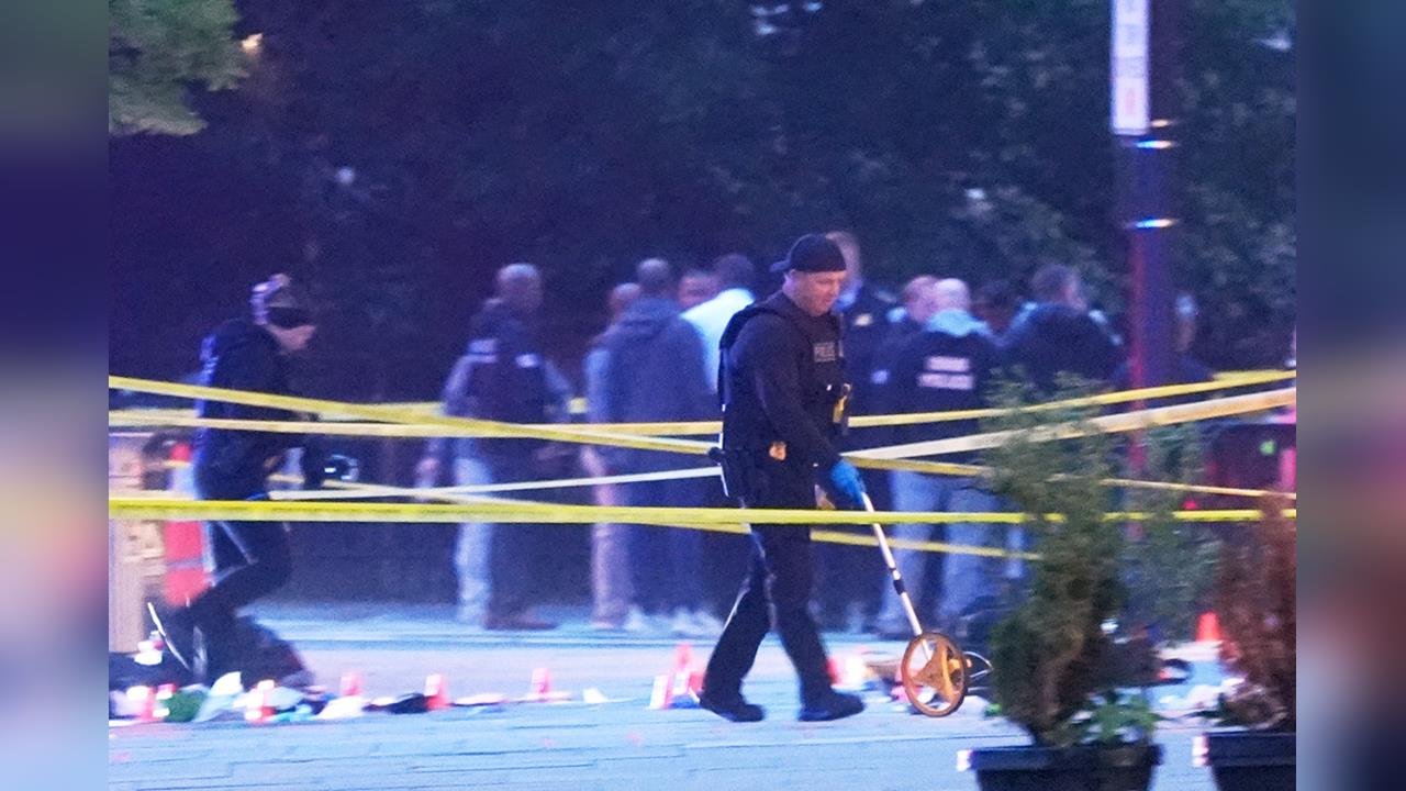 快新聞/白宮外爆數十聲槍響!美國莽男朝檢查站開槍 遭特勤人員迅速擊斃