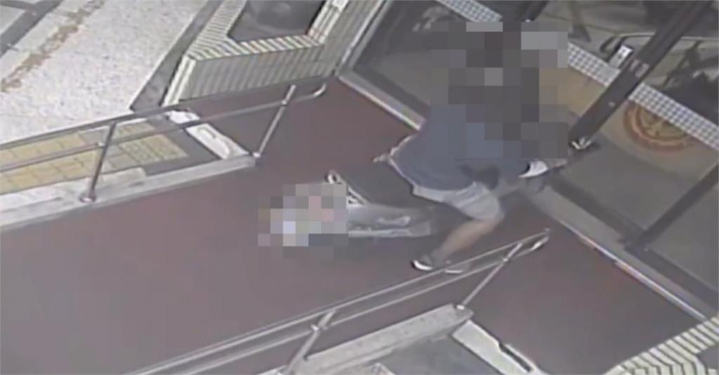 男試圖騎車衝進派出所　情緒失控亮刀、酒測值超標