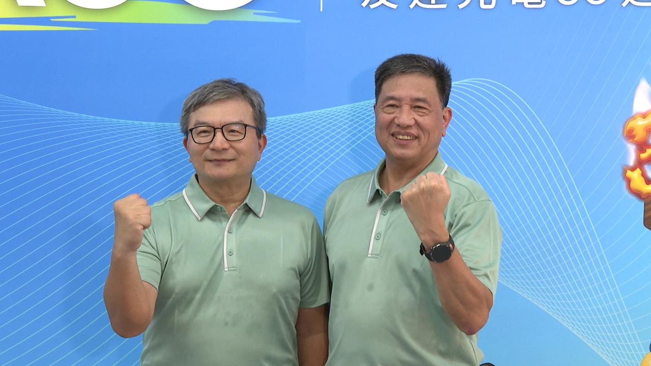 友達30週年！　彭双浪、新任總經理合體　看好「AI不會泡沫」