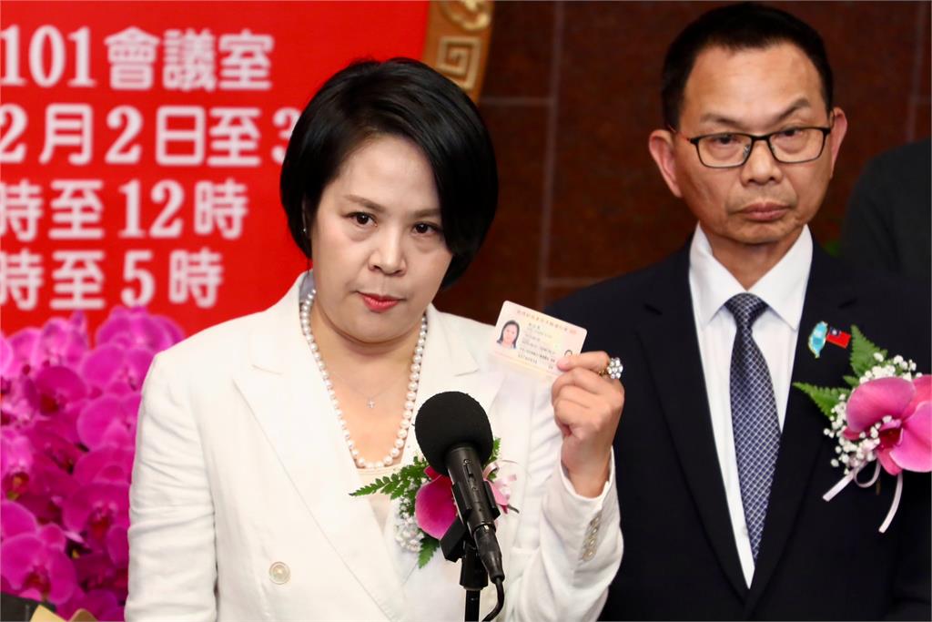 李貞秀證實已離婚 「友好分手」說法掀網炸:根本不是中配