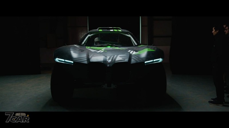 展現 M 家族越野實力　BMW Dune Taxi 正式亮相