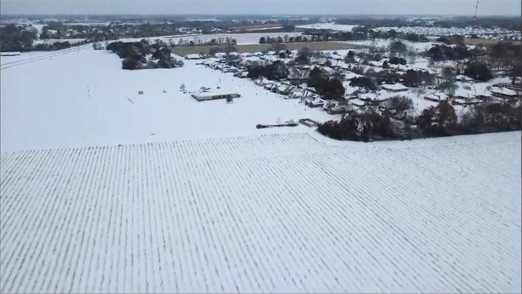美國紐奧良、德州、佛州降雪　4千多萬人受威脅