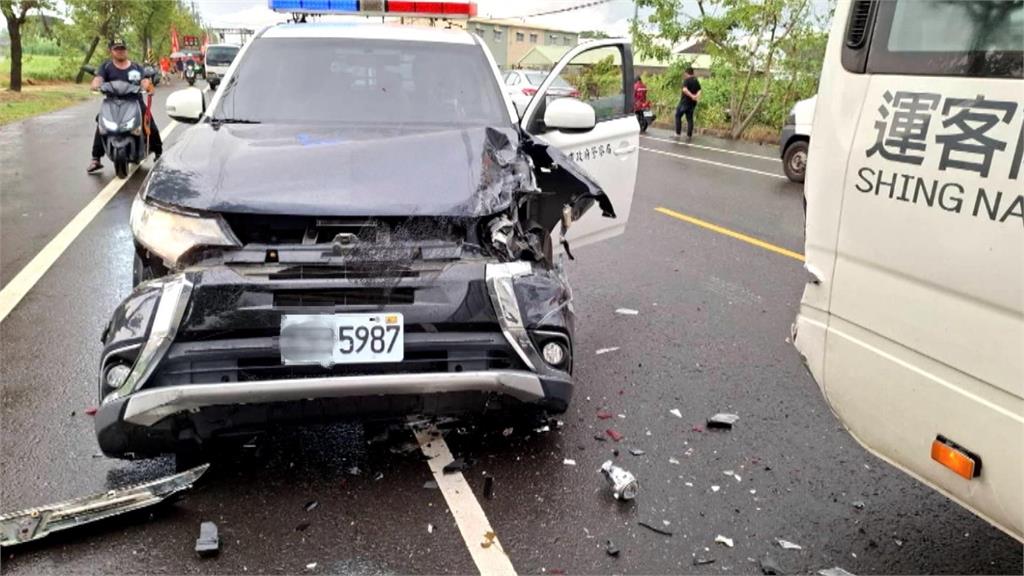 台南警車追撞公車　車牌「5987」掀討論