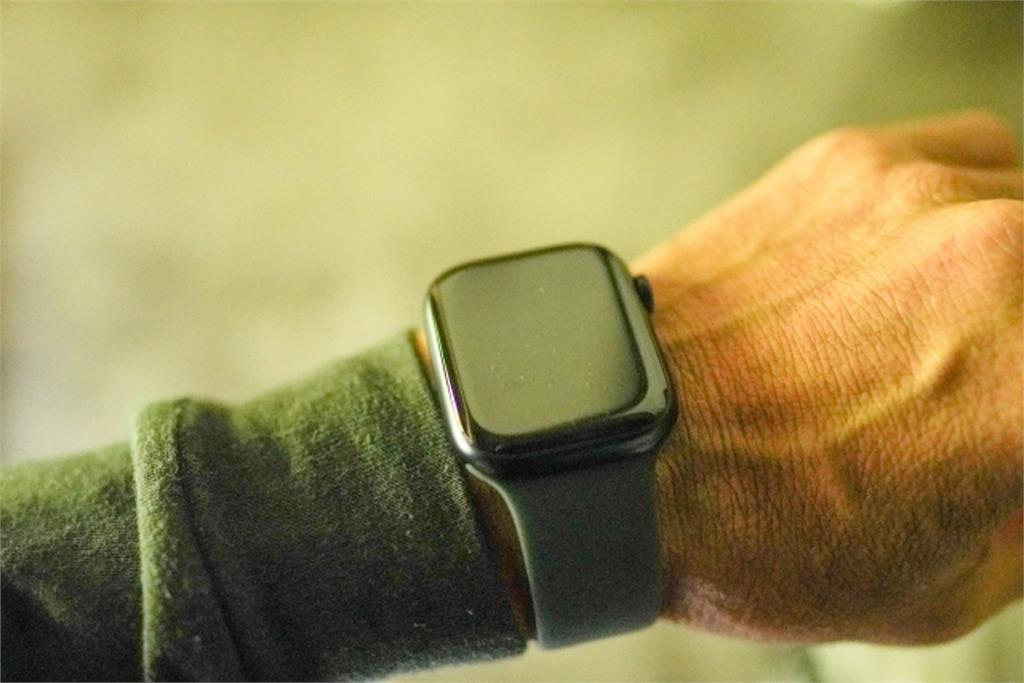 蘋果Apple Watch挨告！　「幾款錶帶驚傳有毒」久戴恐罹癌