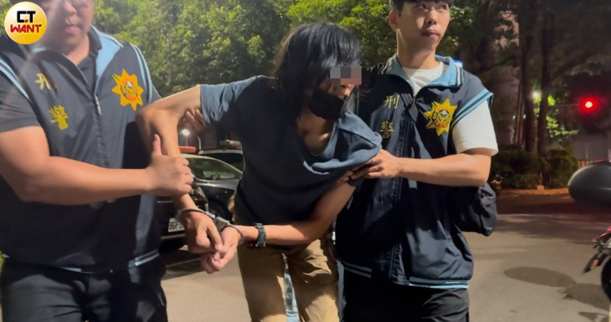 還裝！新莊棄屍男住家落網　「四肢癱軟」需要人攙扶