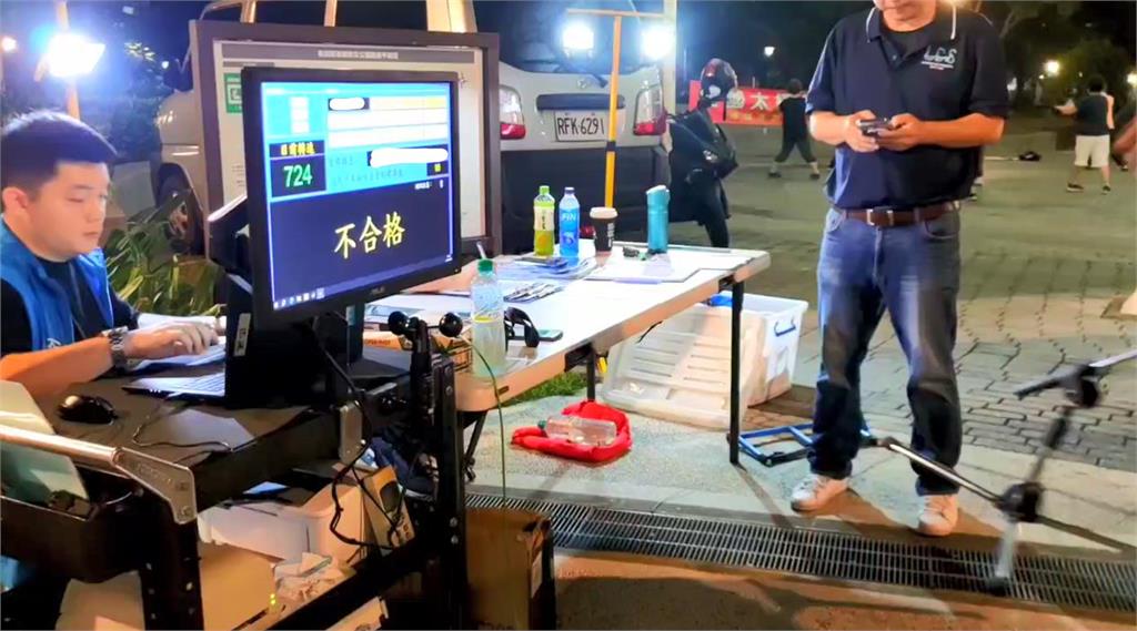 桃警「靜桃專案」還居民安寧　一夜攔檢12車噪音超標開罰