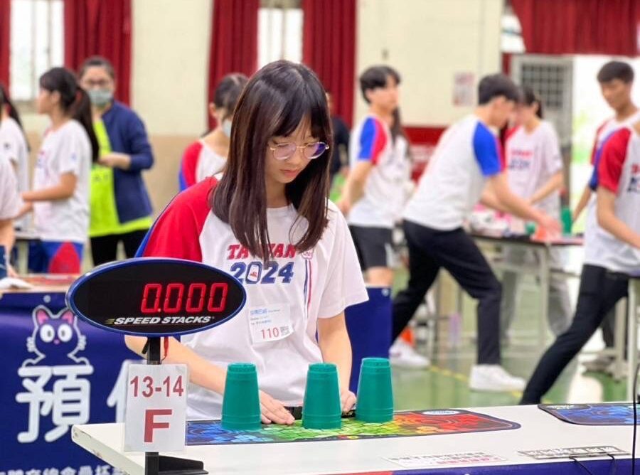 《競技疊杯》2025全國競技疊杯錦標賽恆毅中學登場　全賽程完整線上轉播