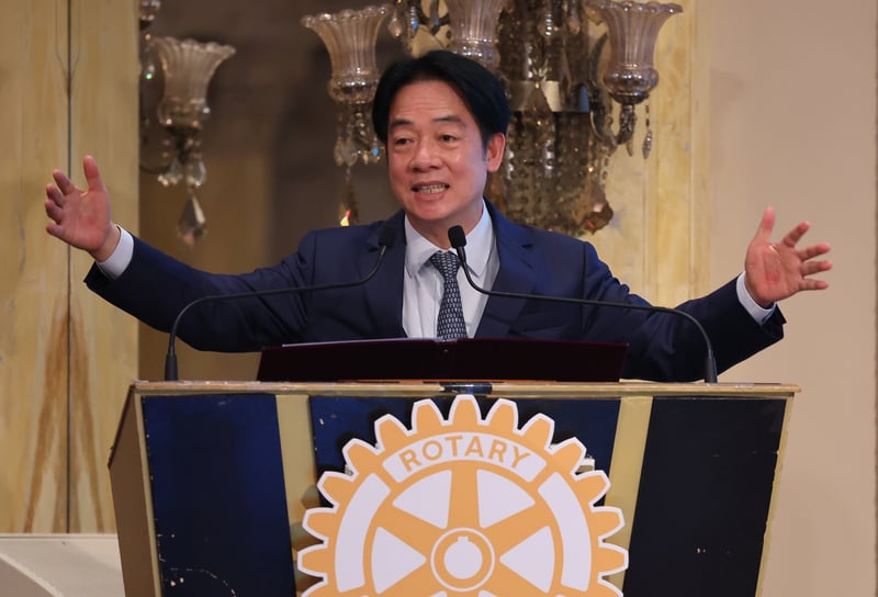 「家己揹金斗甕，閣替人看風水」　賴總統首場「團結國家十講」俗諺諷中共自顧不暇