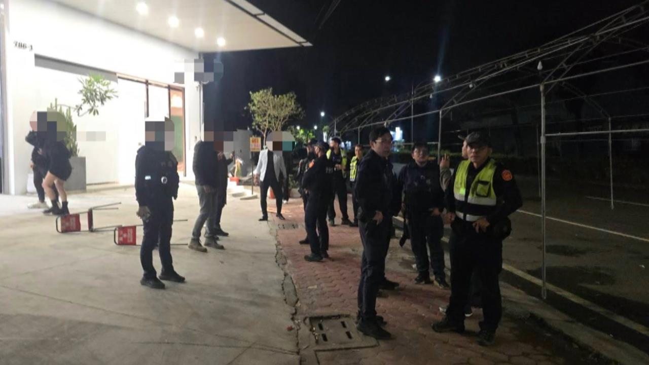 尾牙敬酒衝突！　工程行老闆被圍毆擄走丟包