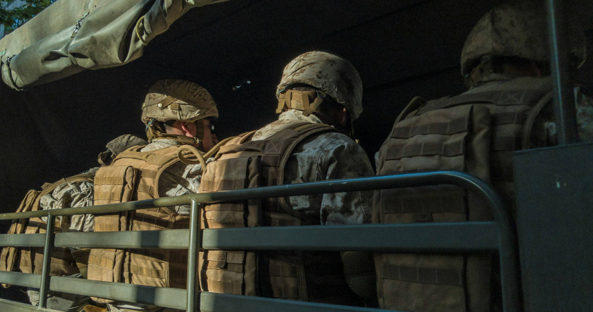 橫跨50年！　數百女性控訴英國陸軍「趁體檢時性侵」