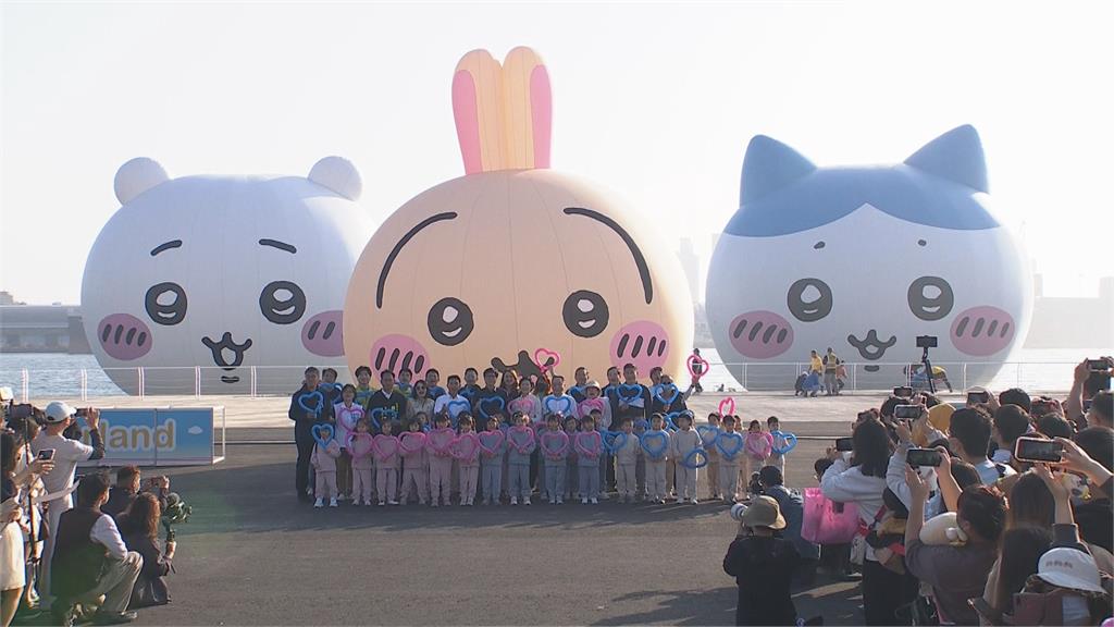 吉伊卡哇吸600萬人潮狂撈上億！他傻眼「一坨臉紅啥」網甩1點力挺：很有料