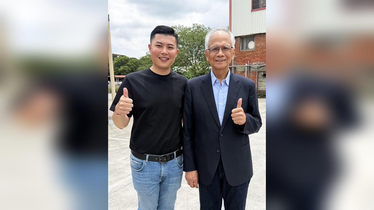 蔣萬安學歷翻譯爭議　陳俊維：民代學歷資料不可能只讓廠商單方面決定
