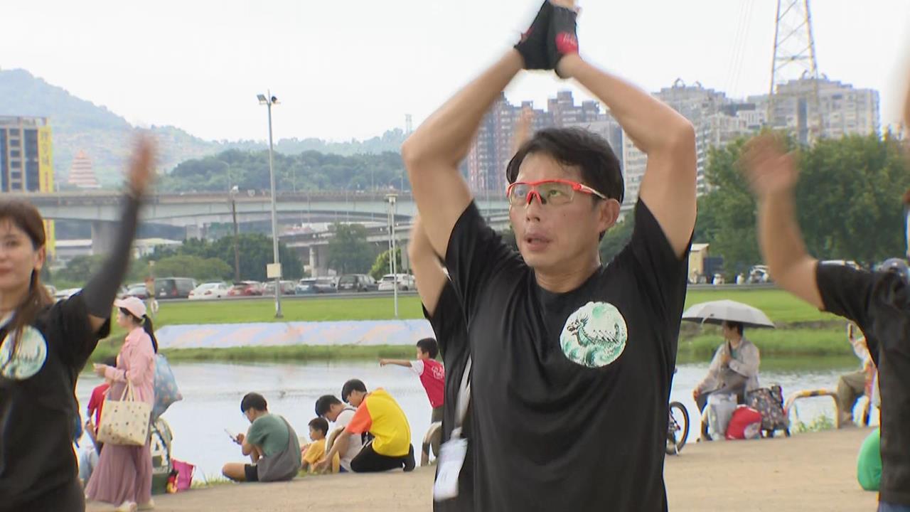 快新聞／黃國昌稱小草工程師「胡說八道」　資深媒體人：清白的人不會這麼大聲