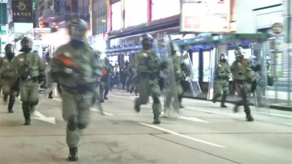 快新聞／香港鎮暴警察染疫！ 一場60人警察退休派對全面受檢