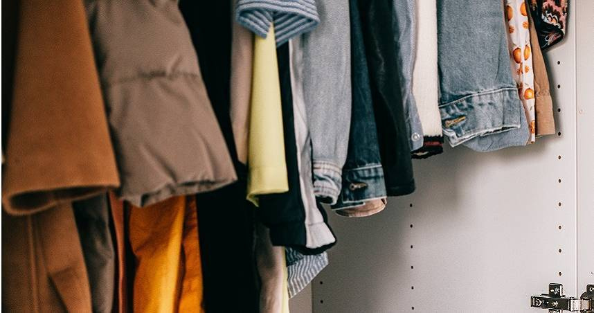 情侶吵架後失聯 男靠iCloud定位在衣櫃找到女友遺體