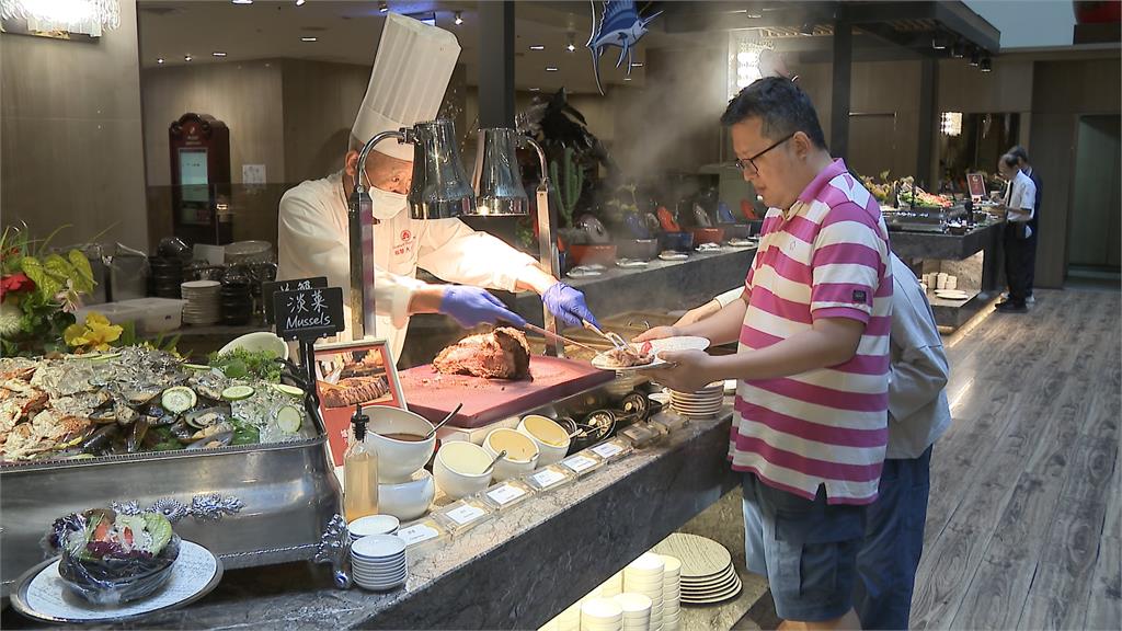 超佛！台北飯店業者逆勢操作　自助餐降價回饋民眾