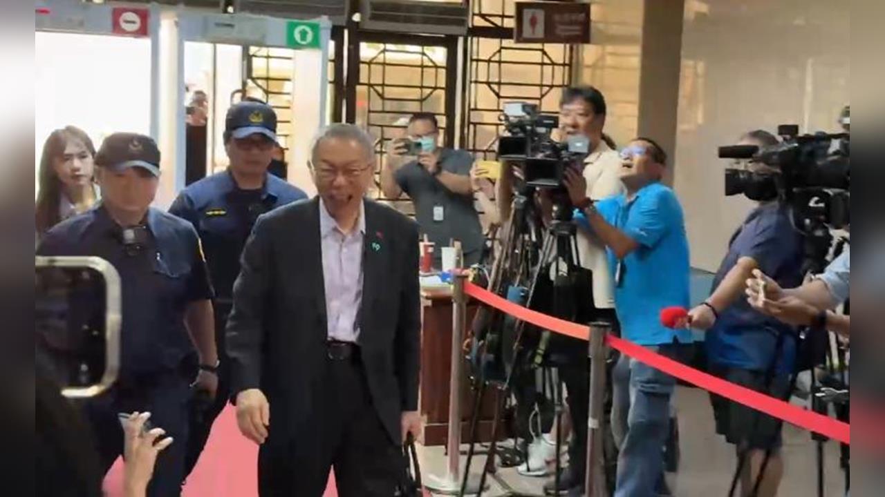 快新聞／什麼意思？總統指「行政干預司法時代已過」　柯文哲竟露怪表情...