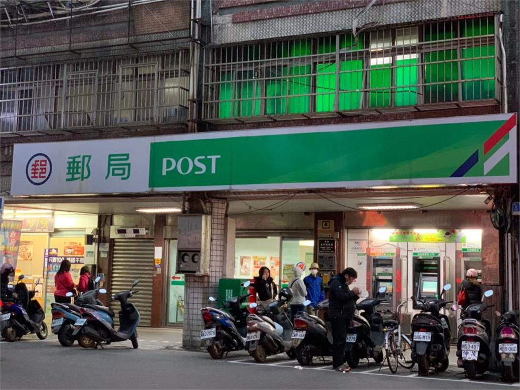 寄美國包裹恐變貴!郵局突停收 快遞費用飆3倍