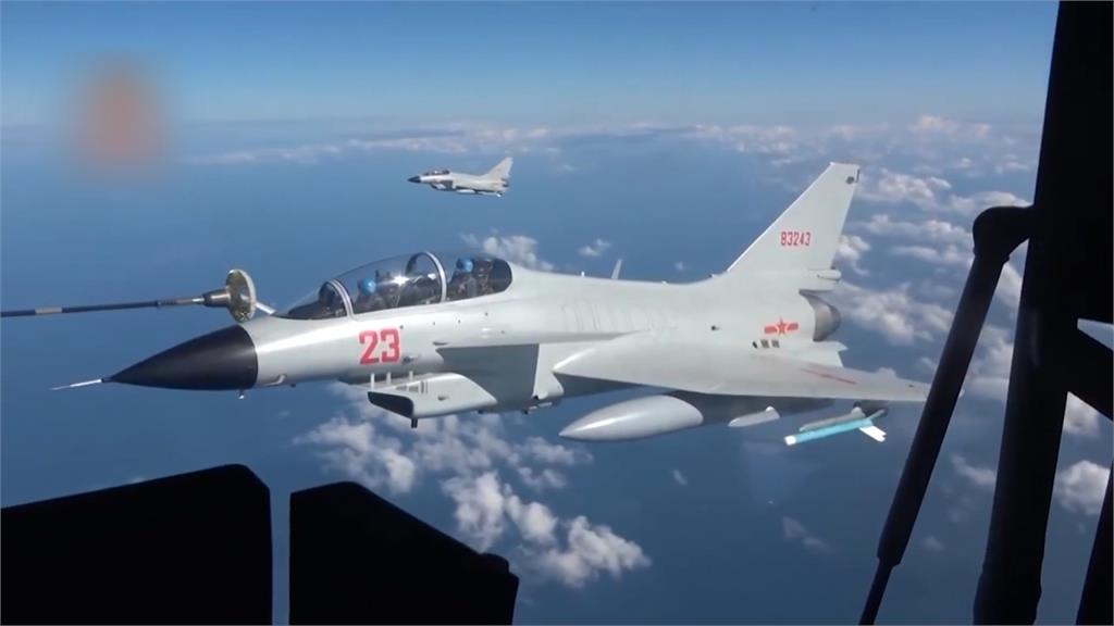 快新聞／鬧不停！中國軍機、軍艦「兩路並進」　同步騷擾台灣、日本海域