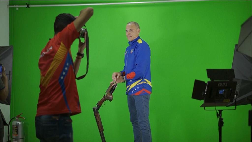 委內瑞拉60歲射擊好手馬丁尼茲　洛杉磯奧運後相隔40年將重返巴黎奧運