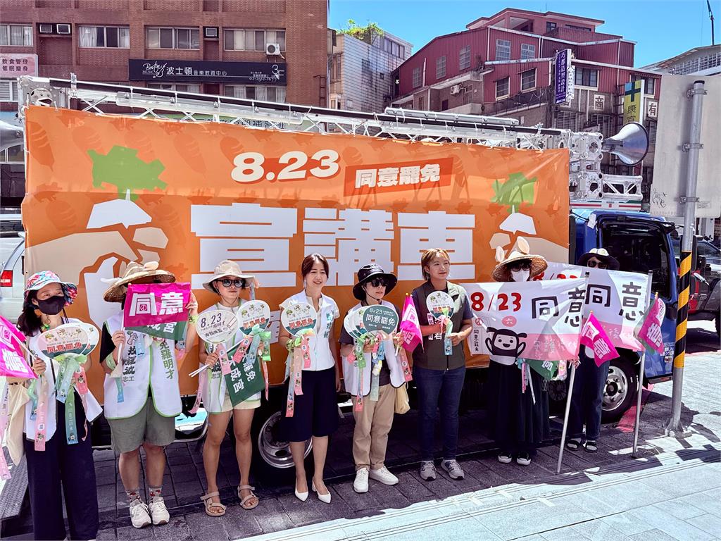 快新聞／罷免羅明才投票倒數48小時   戴瑋姍跨區支援車掃衝刺