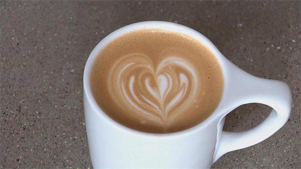 50歲男每天喝咖啡腎臟「發霉」?醫曝「3國民食物」假健康實藏毒!