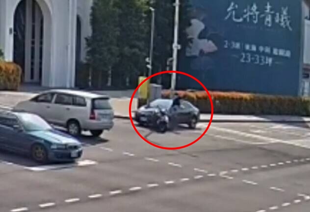 快新聞／待轉區竟成「待撞區」？　台中28歲機車騎士枉死台灣大道