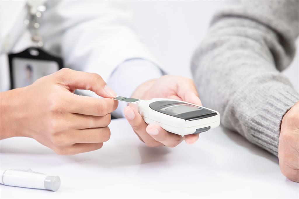 去年每小時有1.2人死於糖尿病　國健署曝「5撇步」控血糖