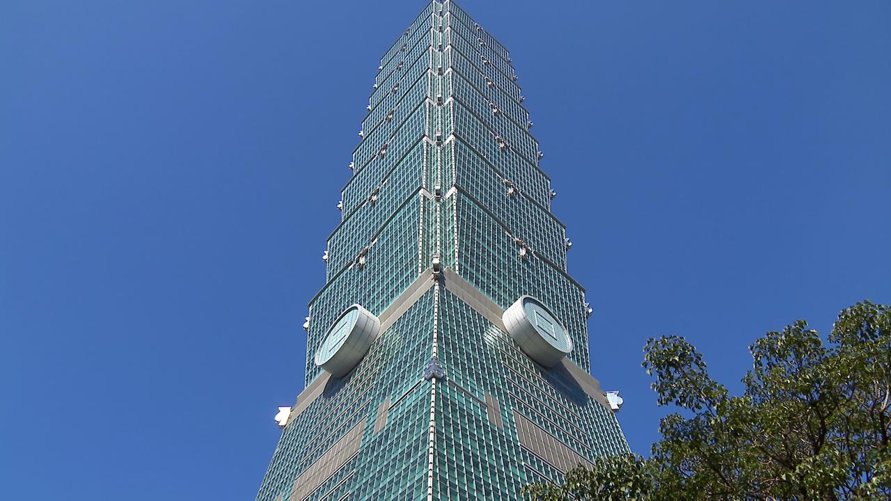 攀岩之神Ａｌｅｘ挑戰「徒手攀１０１」　全程直播公開、賈永婕證實了