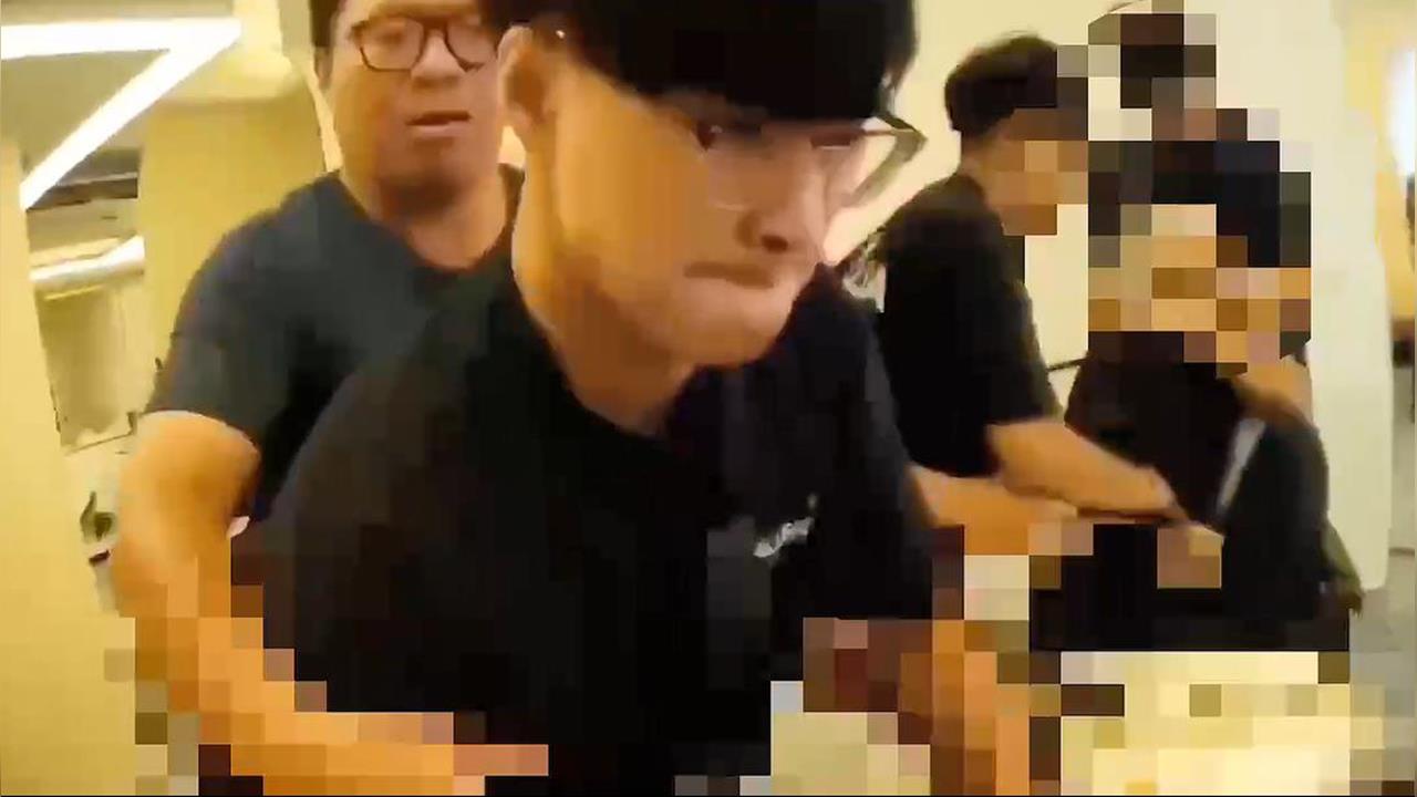 快新聞／男子凌晨於南港「看完電影唱著歌就被砍」了！　犯嫌基隆棄車、變裝染髮仍被逮