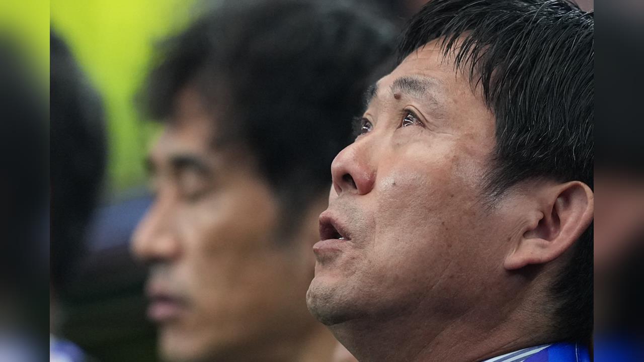 世足賽(影)/日本主帥森保一聽國歌流下男兒淚被酸做作!硬起來回擊了