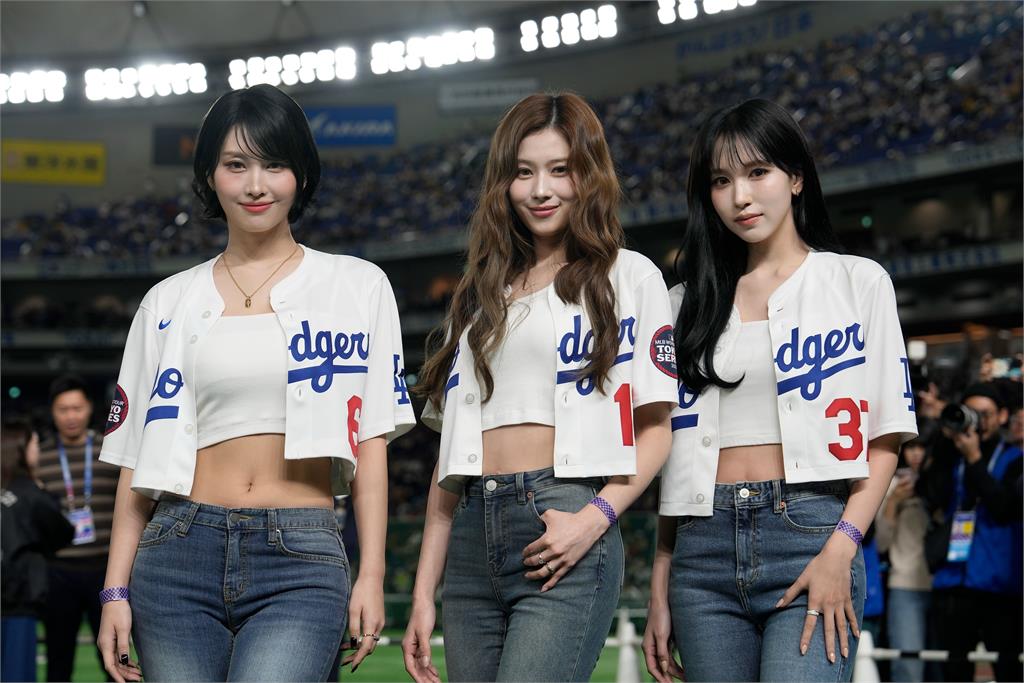 MLB(影)／人氣女團MISAMO受邀擔任開球嘉賓！網暴動：想當山本、羅哈斯