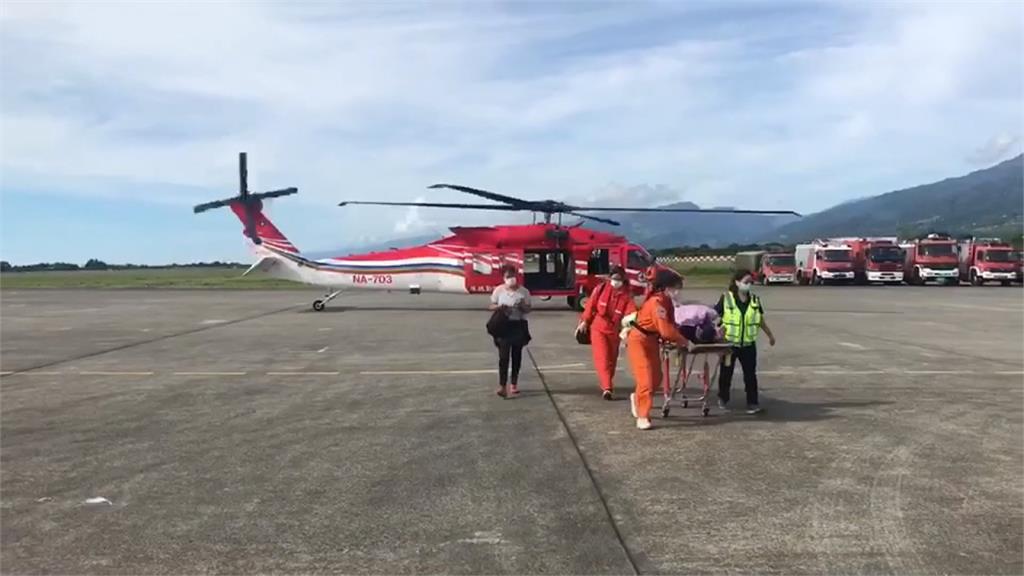 綠島老翁腦中風蘭嶼男潛水受困 空勤出動直升機一日雙島救援