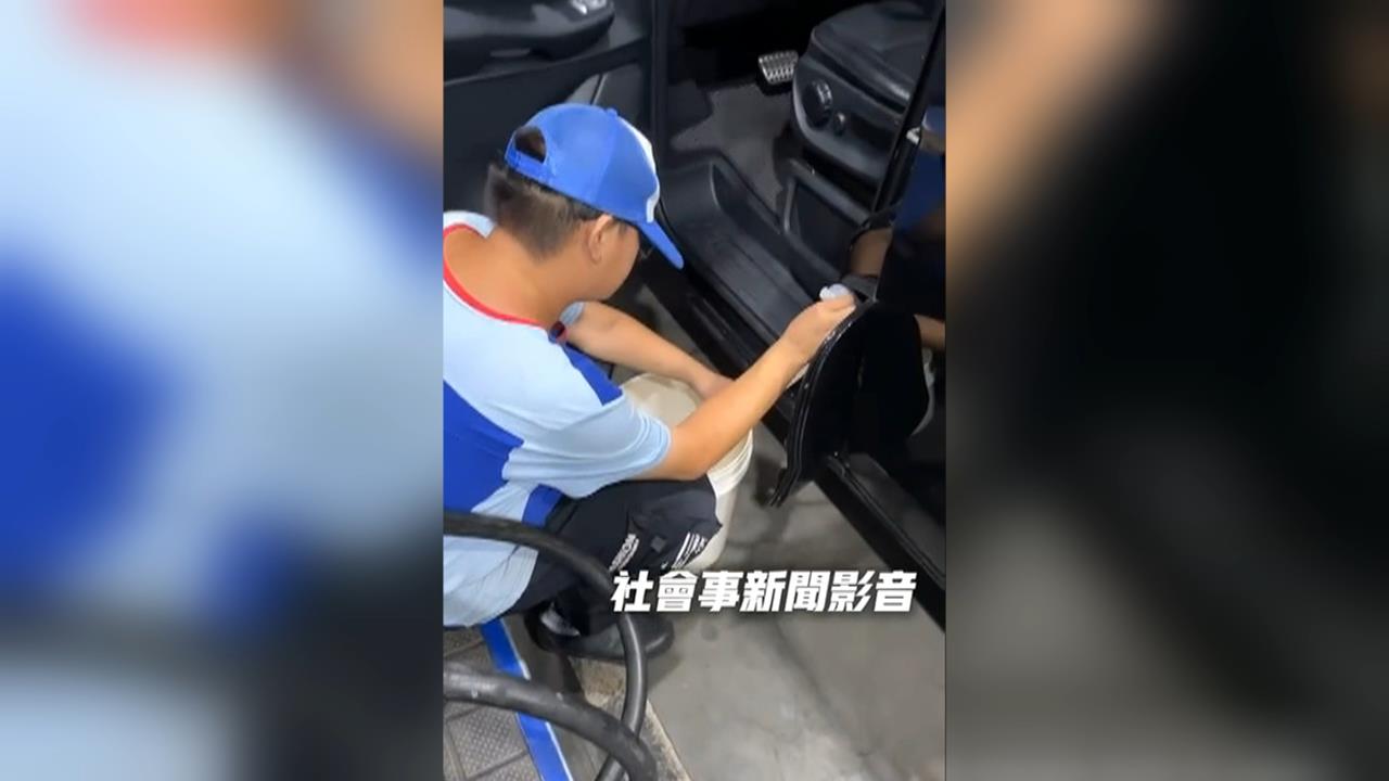 柴油廂誤加尿素！賓士車發動不到１０秒熄火　修車師傅：恐要大修了
