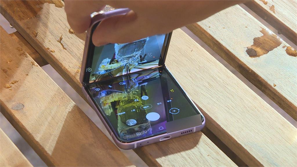 品牌新手機大戰開打　三星推兩款摺疊手機vs.蘋果新機秋季發表