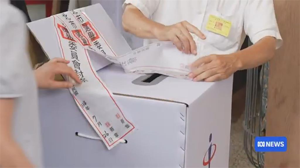 國際關注台灣大罷免 NHK、CNN、路透、法新社特派記者直擊