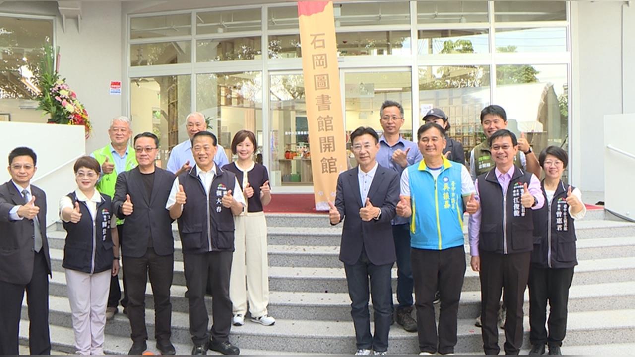 辯論卡關！江啟臣拋英文問答　網友狠酸在偷臭盧秀燕、蔣萬安