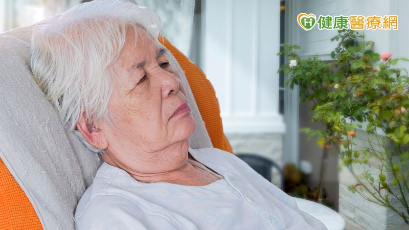 她早發失智惡化成植物人 創世基金會籲四面向預防